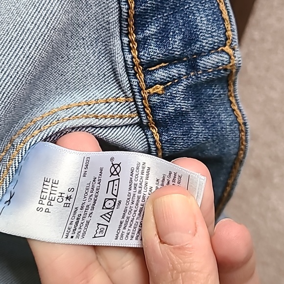 Jean Jacket - Picture 3 of 4